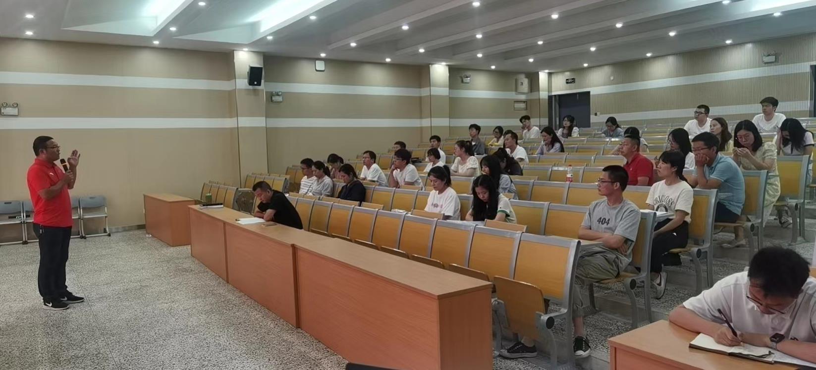 1665365213115381.jpg 2.jpg