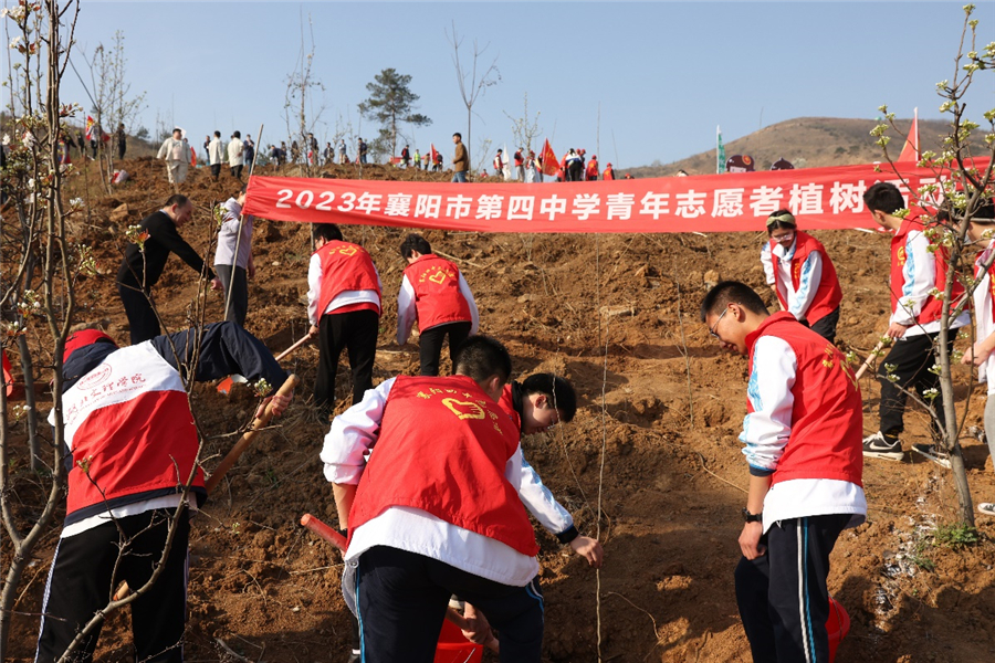 1680438405108280.jpg 6植樹.jpg