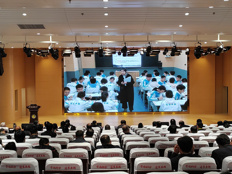 1711437639172987.jpg 語文1_副本.jpg